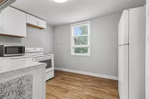 521 N Spruce St, Vicksburg, MI 49097 - Photo 8