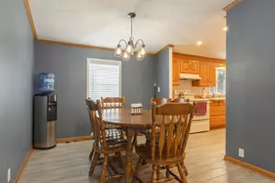 54598 Park Ln, Eau Claire, MI 49111 - Photo 10
