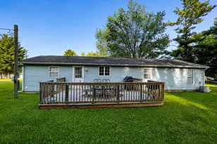 54598 Park Ln, Eau Claire, MI 49111 - Photo 22