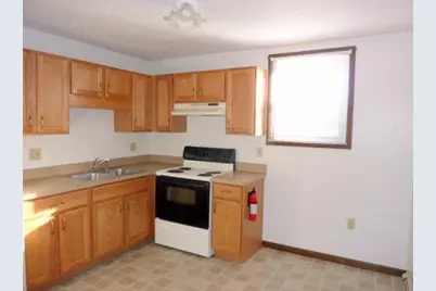 18864 W Baseline Road, Olivet, MI 49076 - Photo 8
