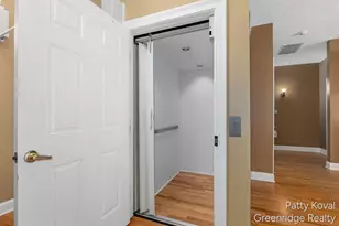 4454 Foxmoor Ct, Middleville, MI 49333 - Photo 6