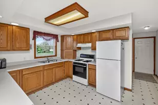 69500 Christiana Lake Rd, Edwardsburg, MI 49112 - Photo 12