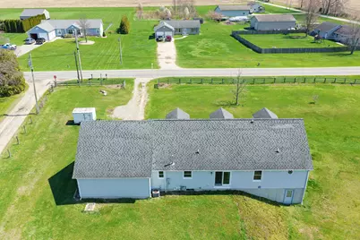 69500 Christiana Lake Road, Edwardsburg, MI 49112 - Photo 4