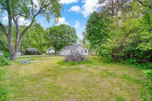 105 Trumble Ave, Jackson, MI 49203 - Photo 28