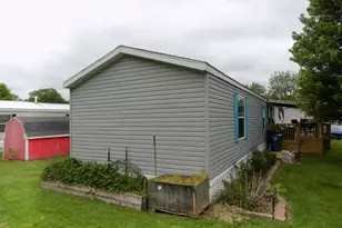 7604 Red Arrow Hwy, Watervliet, MI 49098 - Photo 4