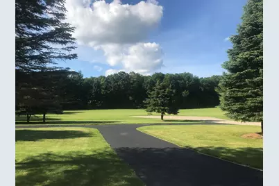 223 Leo Drive, Burlington, MI 49029 - Photo 4