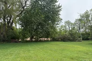 653 7th St, Plainwell, MI 49080 - Photo 26