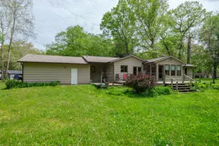 726 Sycamore Bend, Plainwell, MI 49080 - Photo 2