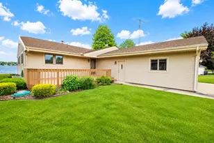 173 S Grand Pointe Dr, Brooklyn, MI 49230 - Photo 8
