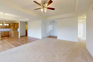 5391 Swan Dr, Burton, MI 48509 - Photo 20