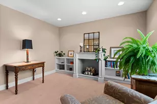 2007 Autumn Hill Dr, Ann Arbor, MI 48103 - Photo 40