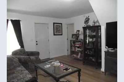 612 E Melendy Street, Ludington, MI 49431 - Photo 2