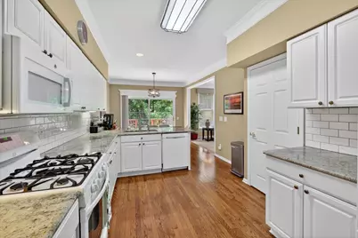39639 Dun Rovin Drive, Northville, MI 48168 - Photo 14
