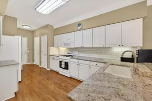 39639 Dun Rovin Dr, Northville, MI 48168 - Photo 12