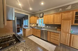 1910 Hidden Oak Ct SE, Grand Rapids, MI 49546 - Photo 4