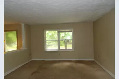 243 Devon Road, Battle Creek, MI 49015 - Photo 2