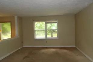 243 Devon Rd, Battle Creek, MI 49015 - Photo 2