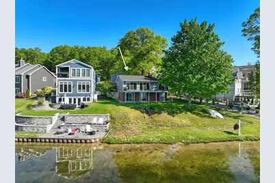 1304 N Eagle Lake Drive, Kalamazoo, MI 49009 - Photo 2