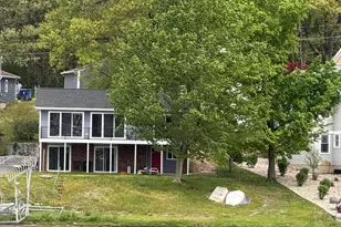 1304 N Eagle Lake Dr, Kalamazoo, MI 49009 - Photo 4