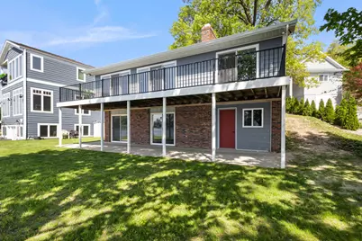 1304 N Eagle Lake Drive, Kalamazoo, MI 49009 - Photo 8