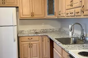 708 Sunset Ln, Saint Clair Shores, MI 48082 - Photo 4