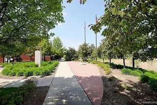 3202 Camden Dr, Troy, MI 48084 - Photo 18