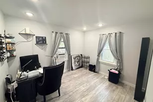 3233 Wayburn Ave SW, Grandville, MI 49418 - Photo 10