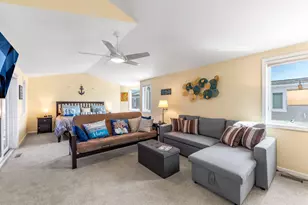 24 Harbor Isle Dr, New Buffalo, MI 49117 - Photo 22