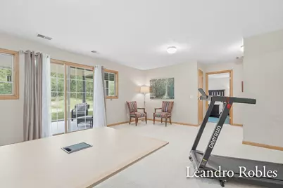 2027 Krislin Drive NE #27, Grand Rapids, MI 49505 - Photo 44