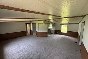 19797 S Metcalf, Edwardsburg, MI 49112 - Photo 4