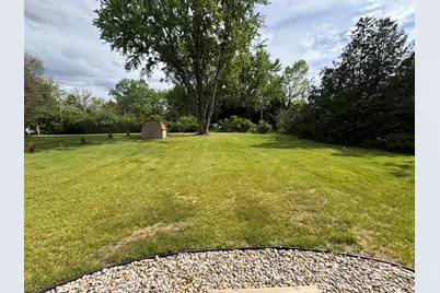 19797 S Metcalf, Edwardsburg, MI 49112 - Photo 2