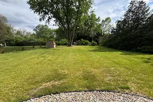 19797 S Metcalf, Edwardsburg, MI 49112 - Photo 2