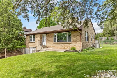 613 Shawmut Boulevard NW, Grand Rapids, MI 49504 - Photo 4