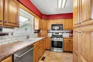 5383 E CD Ave, Kalamazoo, MI 49004 - Photo 12
