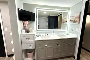 906 Mitchell St, Ludington, MI 49431 - Photo 32