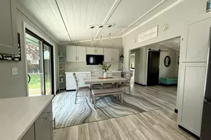 906 Mitchell St, Ludington, MI 49431 - Photo 18
