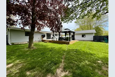 906 Mitchell Street, Ludington, MI 49431 - Photo 64