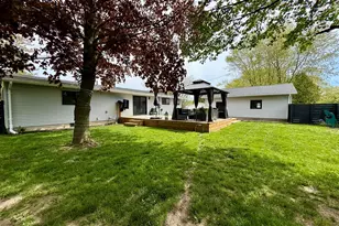 906 Mitchell St, Ludington, MI 49431 - Photo 64