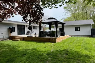 906 Mitchell St, Ludington, MI 49431 - Photo 62