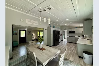 906 Mitchell Street, Ludington, MI 49431 - Photo 20