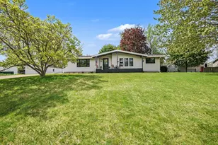 906 Mitchell St, Ludington, MI 49431 - Photo 20
