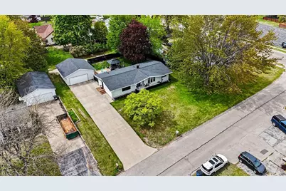 906 Mitchell Street, Ludington, MI 49431 - Photo 28