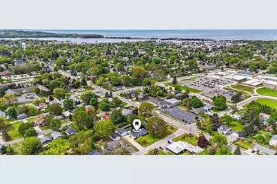 906 Mitchell Street, Ludington, MI 49431 - Photo 2