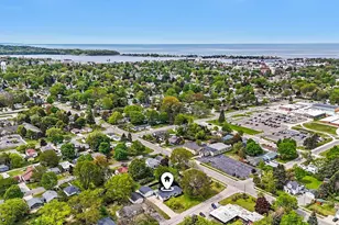 906 Mitchell St, Ludington, MI 49431 - Photo 2