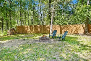 2471 W Wolf Lake Blvd, Baldwin, MI 49304 - Photo 6