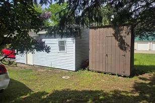 817 E Melendy St, Ludington, MI 49431 - Photo 48
