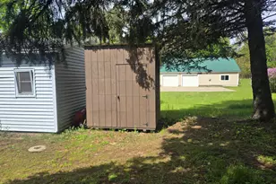 817 E Melendy St, Ludington, MI 49431 - Photo 48
