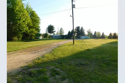 10485 Bagley Avenue, Grant, MI 49327 - Photo 18