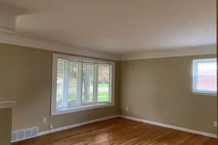 1761 Grange Rd, Trenton, MI 48183 - Photo 10