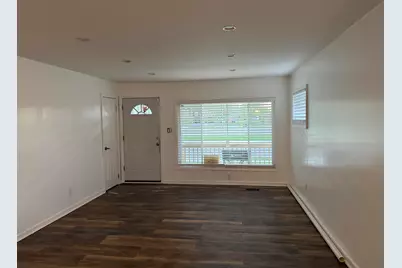 15118 Sorrento Avenue, Detroit, MI 48227 - Photo 2